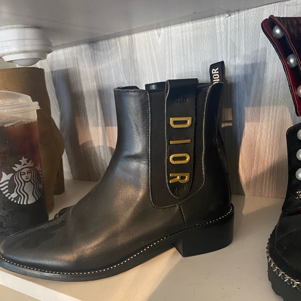 Dior boots - Picture 1 of 5
